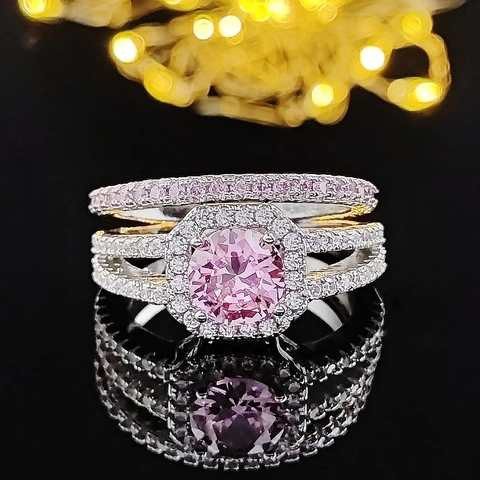 Luxury Round Zirconia Copper Stacking Ring For Women Round Cut Halo Engagement Ring And Matching Band Bridal Jewelry