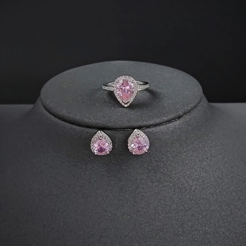 Elegante Conjunto de Joyas de Gota de Agua Corte de Pera Cobre Plateado Diamantes Imitación Anillo Pendientes para Mujer