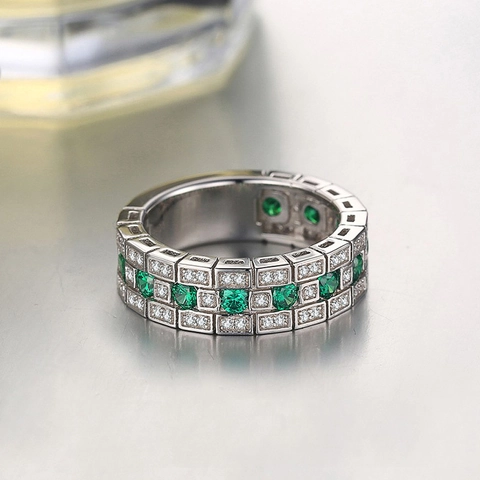 Niche Ontwerp Premium Koperen Ring Voor Dames Geometrische Baksteen Raster Strass Brede Band Stapelbare Vingerring Sieraden