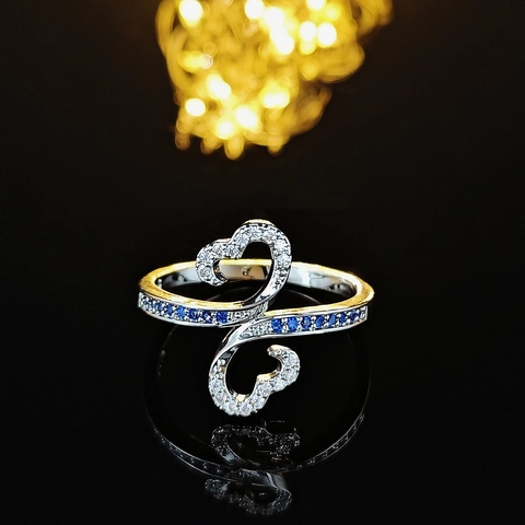 Elegant Copper Interlocking Double Heart Ring Silver Plated Blue White Rhinestone Inlaid Hollow Jewelry For Women Gift