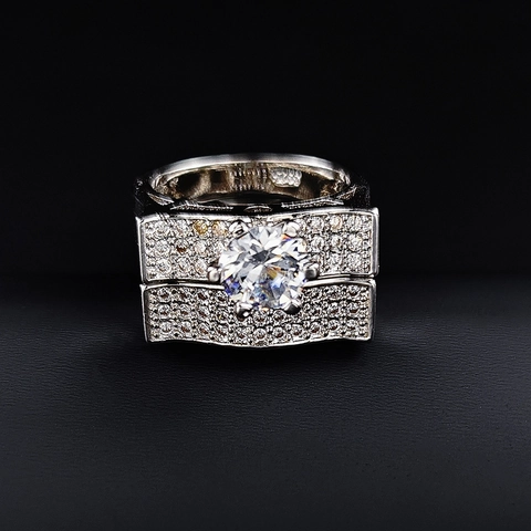 Luxus Kupfer Strass Verlobungsring Set Für Damen Silber Farbe Rund Simulation Diamant Hochzeitsband Mode Finger Schmuck