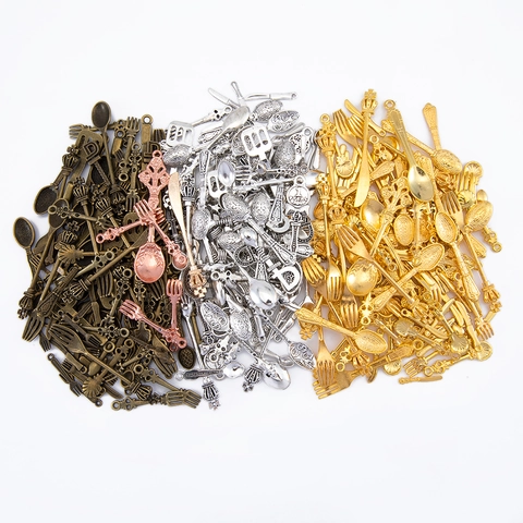 Vintage Alloy Tableware Charms Spoon Fork Knife Shovel Pendants For DIY Jewelry Making Bracelet Necklace Accessories