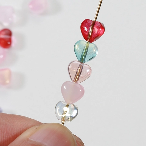 Bunte Herzförmige Glasperlen Für DIY Schmuckherstellung Romantische Glasierte Lose Perlen Für Armband Halskette Ohrringe Zubehör Damen Geschenk