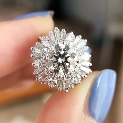 Luxurious Copper Zirconia Sunflower Snowflake Engagement Ring For Women High Carbon Diamond Sunburst Finger Ring For Wedding Party Jewelry Gift