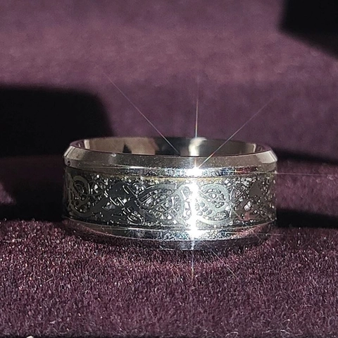 Celtic Knot Stainless Steel Ring For Men Vintage Nordic Dragon Pattern Band Ring Fashion Titanium Steel Jewelry Silver Ring