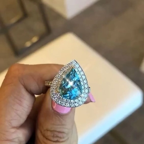 Luxury Copper Pear Cut Blue Topaz Double Halo Ring Sparkling Zirconia Teardrop Finger Ring For Wedding Party Women Jewelry