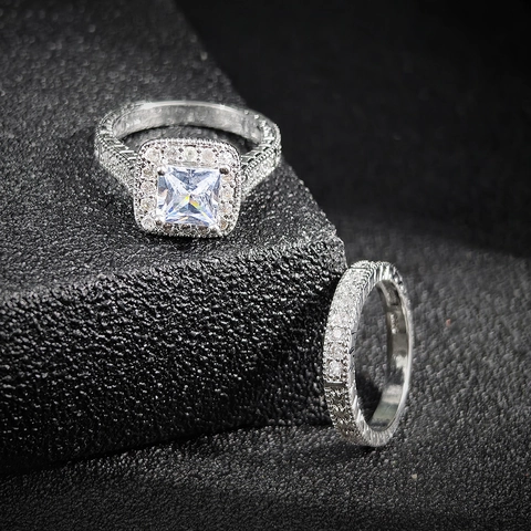 Conjunto De Anillos De Zirconia Cuadrados De Corte Princesa De Lujo Para Mujer Tono Plateado Cobre Boda Y Banda