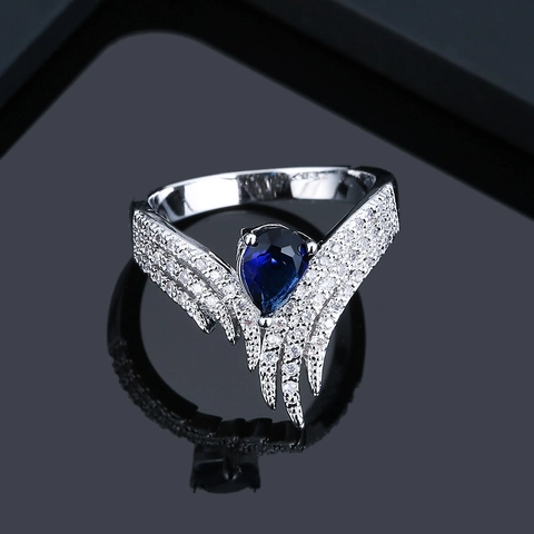 Elegant Pear Cut Zircon Wing Ring Copper Sparkling Wedding Engagement Jewelry For Women Luxury Fashion Accessory