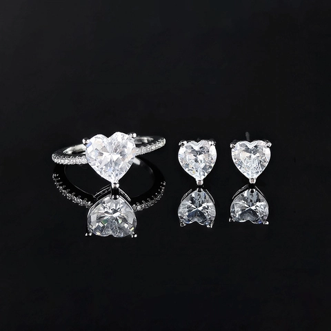 Süß Kupfer Herz Zirkonia Schmuck Set Herzförmiger Ring Und Ohrstecker Für Damen Versilbert Elegante Mode Accessoires Geschenk