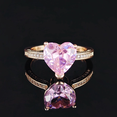 Women's Heart Shaped Zirconia Ring Copper Elegant Romantic Engagement Ring With Rhinestone Accents For Wedding Party Jewelry Gift