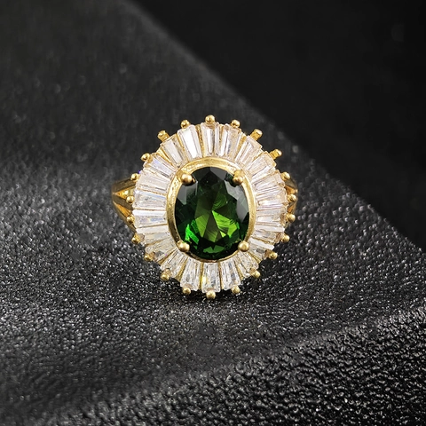 Vintage Gold Plated Copper Oval Green Zirconia Ring Sunflower Radiant Step Cut Cubic Zirconia Statement Ring For Women Jewelry