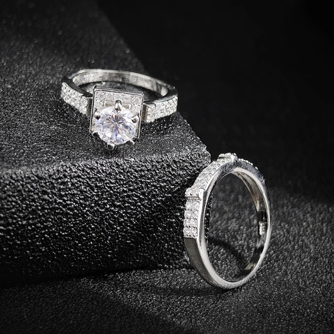 Exquisite Copper Zirconia Stackable Wedding Ring For Women Silver Plated Square Halo Round Cut Zircon Jewelry Finger Ring