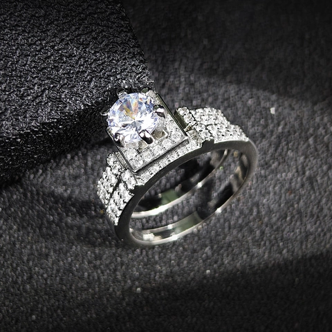 Exquisite Copper Zirconia Stackable Wedding Ring For Women Silver Plated Square Halo Round Cut Zircon Jewelry Finger Ring