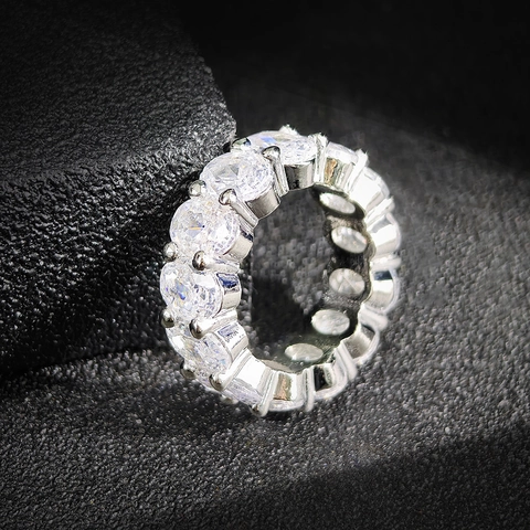 Anillo de Cobre de Lujo con Strass Corte Ovalado Eternity Ring Pavé Completo Alianza de Boda Anillo de Compromiso Mujer