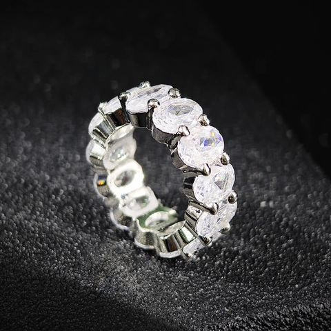 Anillo de Cobre de Lujo con Strass Corte Ovalado Eternity Ring Pavé Completo Alianza de Boda Anillo de Compromiso Mujer