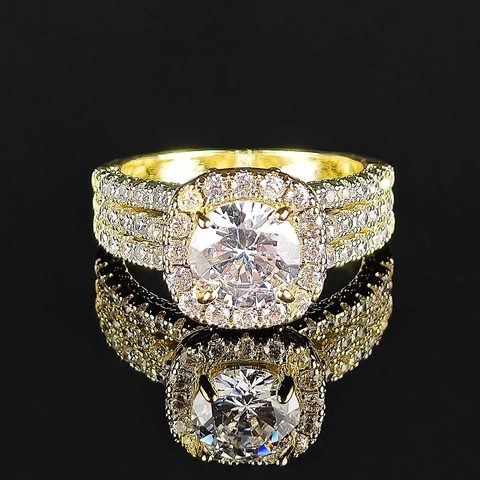 Luxury Copper Round Zirconia Halo Ring Elegant Engagement Wedding Ring For Women 3 Rows Pave Rhinestone Fashion Jewelry