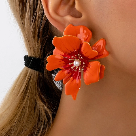 Fashion Korean Camellia Enamel Stud Earrings Hollow Geometric Clover Sun Moon Star Leopard Print Earrings For Women Jewelry