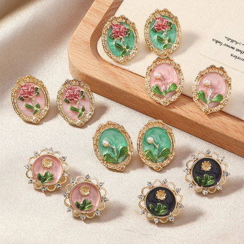 Vintage Alloy Enamel Flower Stud Earrings For Women Palace Style Rose Floral Rhinestone Faux Pearl Elegant Jewelry Accessories