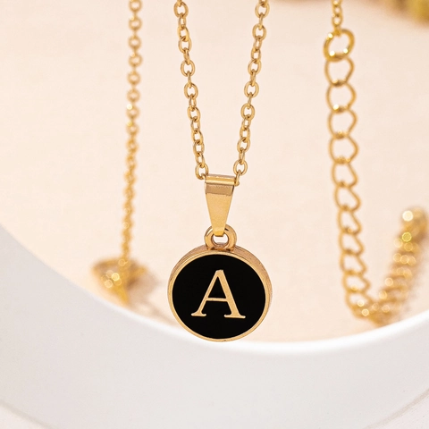 Gold Plated Alloy Round Initial Pendant Necklace For Women Black Enamel Capital A-Z Letter Alphabet Clavicle Chain Jewelry