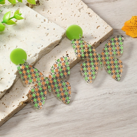 St Patrick Day Acrylic Shamrock Earrings Green Plaid Lucky Butterfly Bow Drop Earrings Festival Party Jewelry For Women
