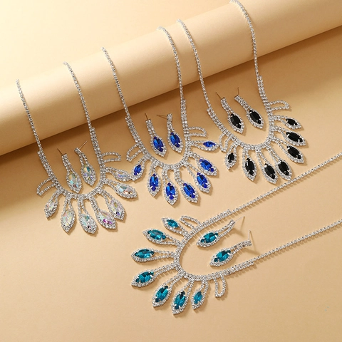 Luxurious Silver Plated Alloy Marquise Crystal Rhinestone Necklace And Earrings For Wedding Bridal Banquet Prom Women