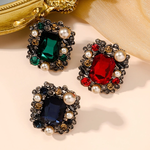 French Vintage Court Style Alloy Artificial Pearl Ring With Rhinestone Crystal For Women Retro Palace Jewelry Brooch Accessory