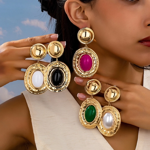 Vintage Bohemian Hammered Gold Alloy Drop Earrings For Women Resin Oval Inlaid Oversized Geometric Earrings Fashion Jewelry Gift
