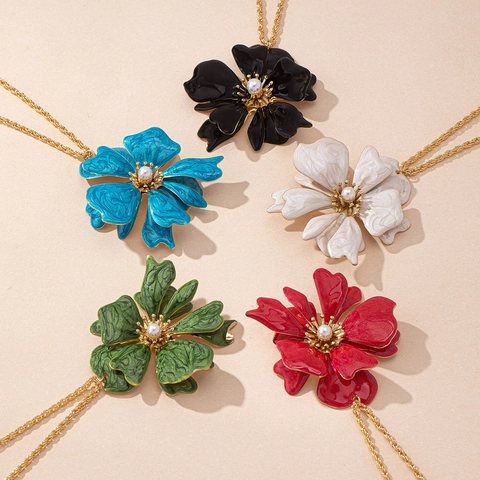 Collier Pendentif Fleur en Émail Alliage Vintage Avec Perle Artificielle Bijoux Style Cour Français Pour Femmes Mariage Fête