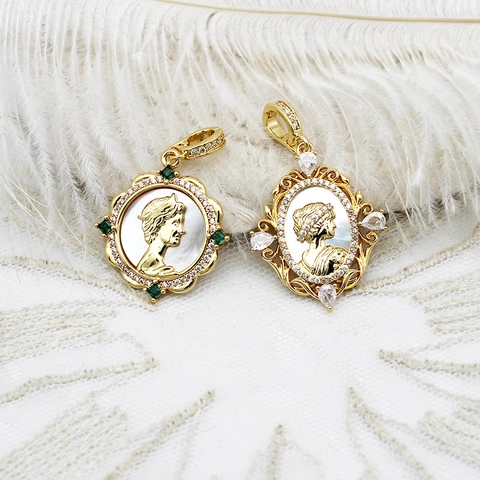 18K Vergoldet Kupfer Perlmutt Königin Porträt Cameo Anhänger Zirkonia Eingelegt Universalverschluss DIY Schmuck Anhänger