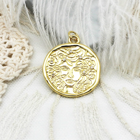 Vintage 18K Gold Plated Copper Portrait Coin Pendant For DIY Jewelry Making Classical Relief Goddess Head Pendant