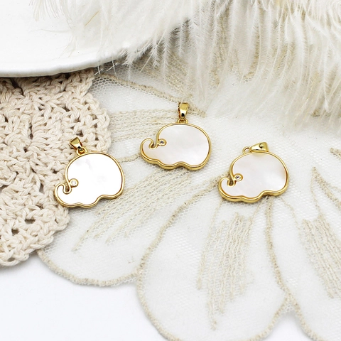 Natural Mother Of Artificial Pearl Animal Pendant Only Without Chain 18K Gold Plated Copper Panda Elephant Rocking Horse Charms DIY