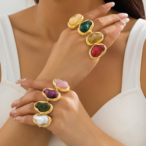 French Vintage Baroque Irregular Artificial Pearl Ring For Women Gold Plated Alloy Artistic Oversized Opening Adjustable Finger Ring
