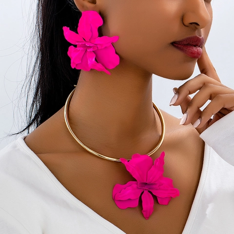 Exaggerated 3D Flower Pendant Choker Necklace Earrings Set Painted Alloy Orchid Petal Statement Jewelry Set For Women