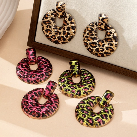 Vintage Leopard Print Geometric Hoop Earrings Alloy Stainless Steel Post Animal Print Large Circle Fashion Stud Earrings Women Jewelry