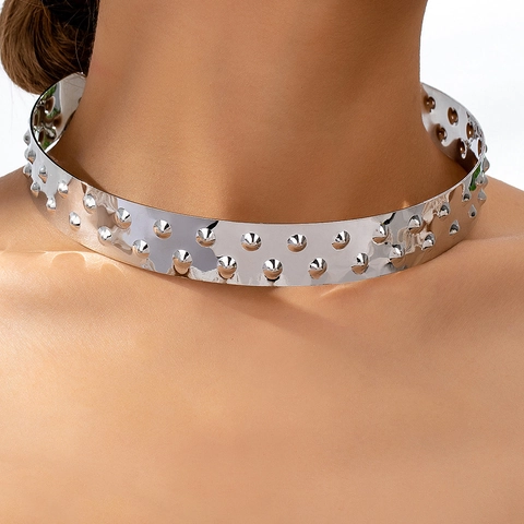 Punk Stil Legierung Metall Choker Halskette Polierte Nieten Silberton Verstellbarer Halsreif Schmuck Für Damen Herren Party Performance