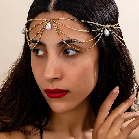 Catena per Capelli in Lega Dorata Bohémien Con Nappa di Perla Artificiale Copricapo Vintage Multistrato per Gioielli da Festa Donna