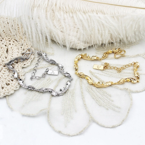 Luxury 18K Gold Plated Copper Bracelet Semi-Finished Components For DIY Jewelry Making Elegant Heart Pendant Wave Chain