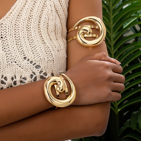 Bracciale Rigido e Bracciale da Braccio a Spirale Oro Stile Occidentale per Donna Gioielli Vintage di Lusso in Metallo