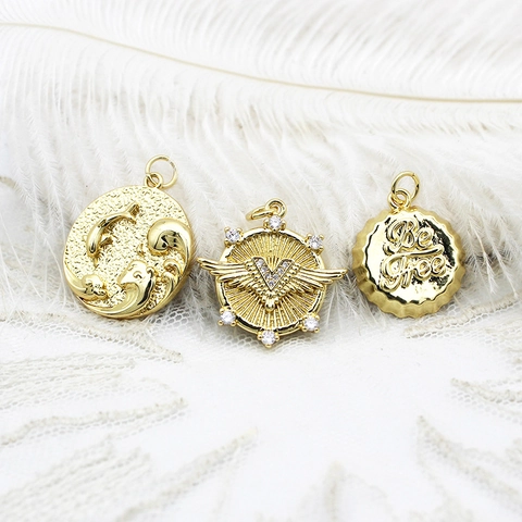 18K Verguld Koperen Ronde Reliëf Hanger Golf Gelukswolk Berg Patroon DIY Sieraden Maken Benodigdheden Bedeltje Voor Ketting