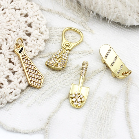 Kreative Vergoldete Kupfer DIY Anhänger Charms Für Schmuckherstellung Spaß Spielkonsole Pilz Pille Schaufel Strass Zubehör
