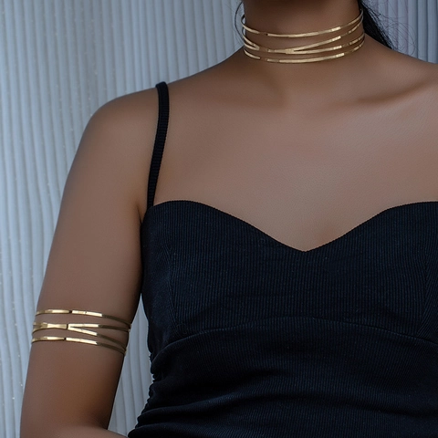 Minimalistische Legierung Mehrlagige Geometrische Choker Halskette Und Armreif Für Damen Mode Schmuck Hohle Offene Halsmanschette