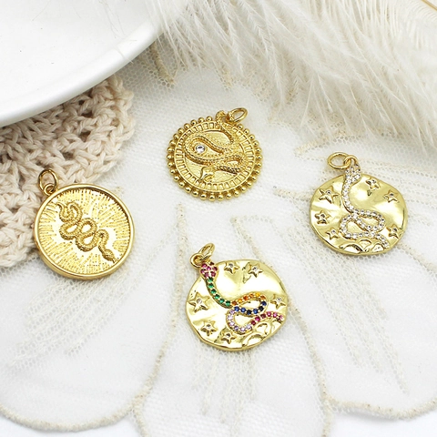 18K Gold Plated Copper Medallion Pendant Hamsa Hand Snake Zirconia Inlaid Vintage DIY Jewelry Making Accessory For Women
