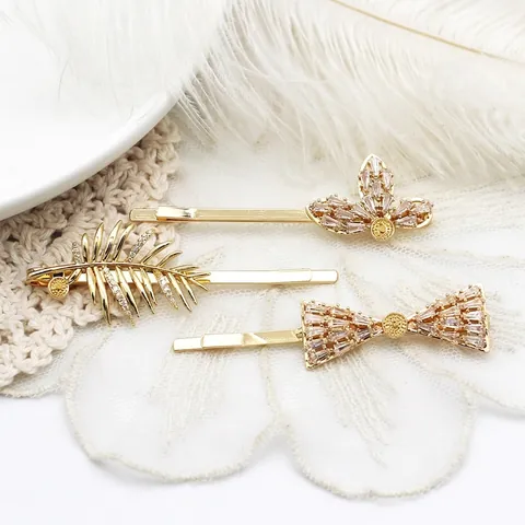 Elegante Fermaglio per Capelli in Rame Placcato Oro 18K Con Zirconia Fiocco Foglia Fiore Forcina Decorativa per Donna Accessori Capelli Moda