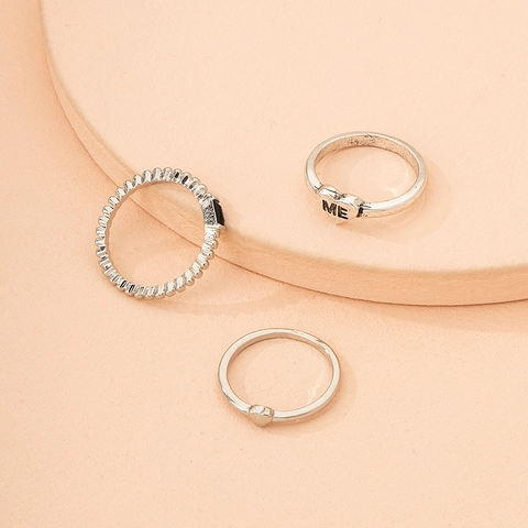 Mode Legering Verzilverde Ringen Voor Dames Hartvorm ME Letter Gravering Zwarte Strass Vinger Sieraden Dagelijkse Decoratie