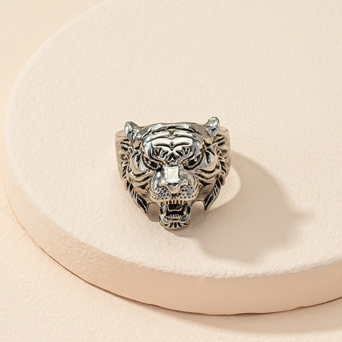 Vintage Alloy Tiger Lion Head Ring For Men Women Punk Gothic 3D Carved Animal Ring Retro Gold Silver Plated Finger Jewelry Gift
