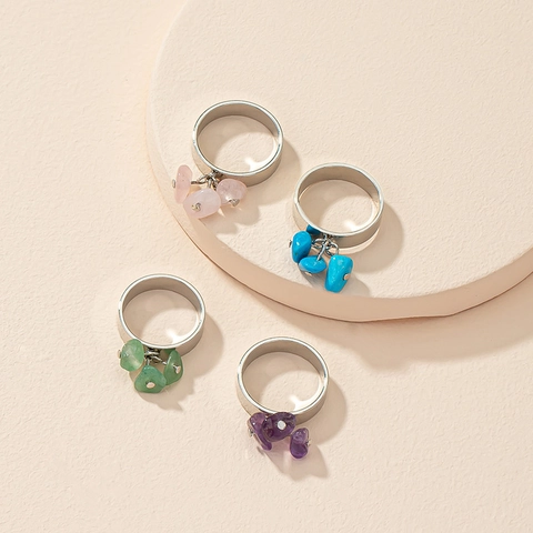 Bague en Alliage Vintage Français Avec Pendentifs en Pierre Naturelle Colorée Irrégulière Bague de Doigt Simple de Niche pour Femme