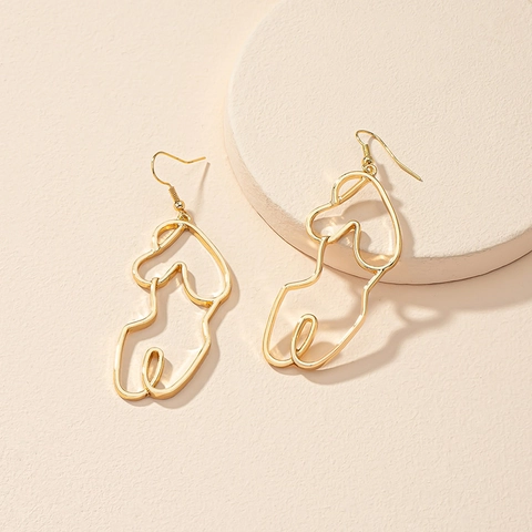 Minimalistische Gouden Legering Abstract Menselijk Lichaam Silhouette Oorbellen Voor Vrouwen Artistieke Holle Vrouwelijke Vorm Sieraden