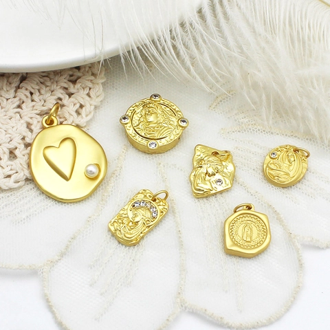 DIY Jewelry Accessories Copper 18K Gold Plated Pendants Vintage Heart Leaf Religious Figure Charms For Necklace Bracelet Making Women
