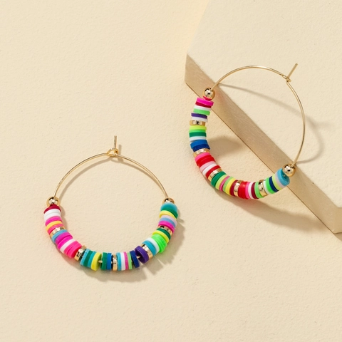 Boho Legering Kleurrijke Kleikralen Creolen Voor Dames Zomervakantie Mode Sieraden Handgemaakte Ronde Heishi Kraal Oorbellen