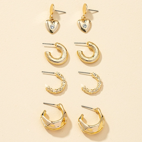 4 Pairs Gold Alloy Earrings Set Heart Rhinestone Stud Earrings Geometric Textured C-Shaped Hoop Earrings For Women Fashion Jewelry